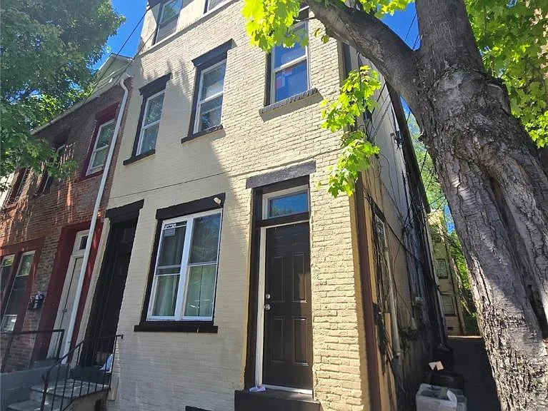 713 W Gordon St #5 — Photo 1