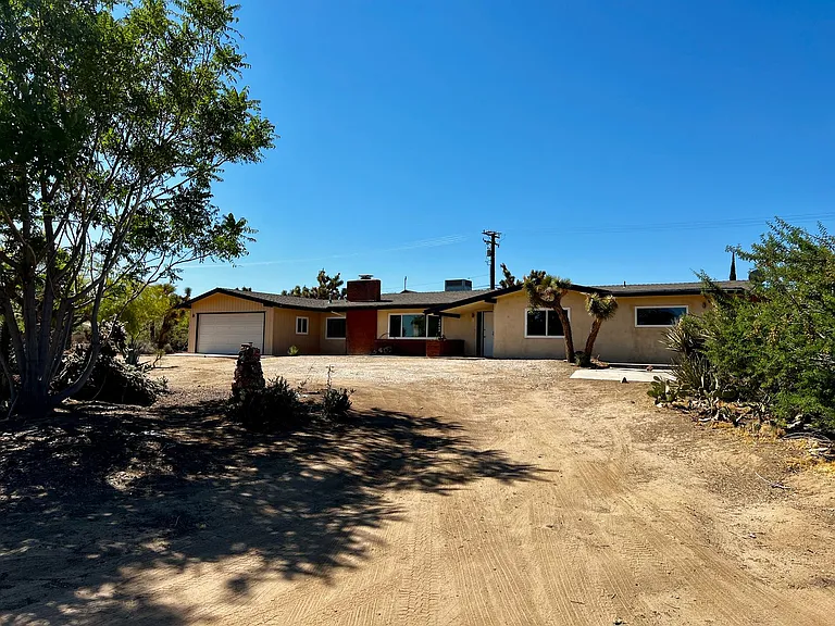 56769 Joshua Dr — Photo 3