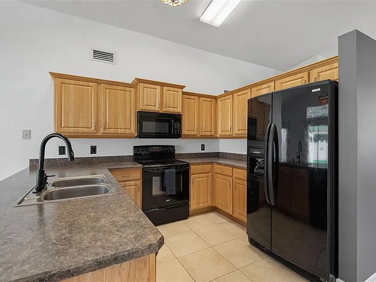 113 Whippoorwill Dr — Photo 17