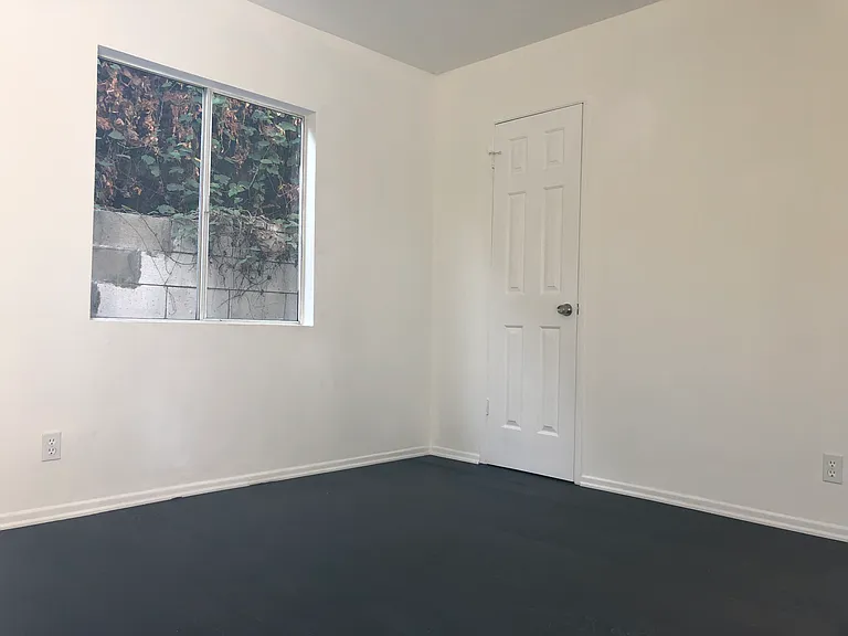 719 N Formosa Ave — Photo 16