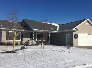 1006 North St, Williamsburg, IA 52361