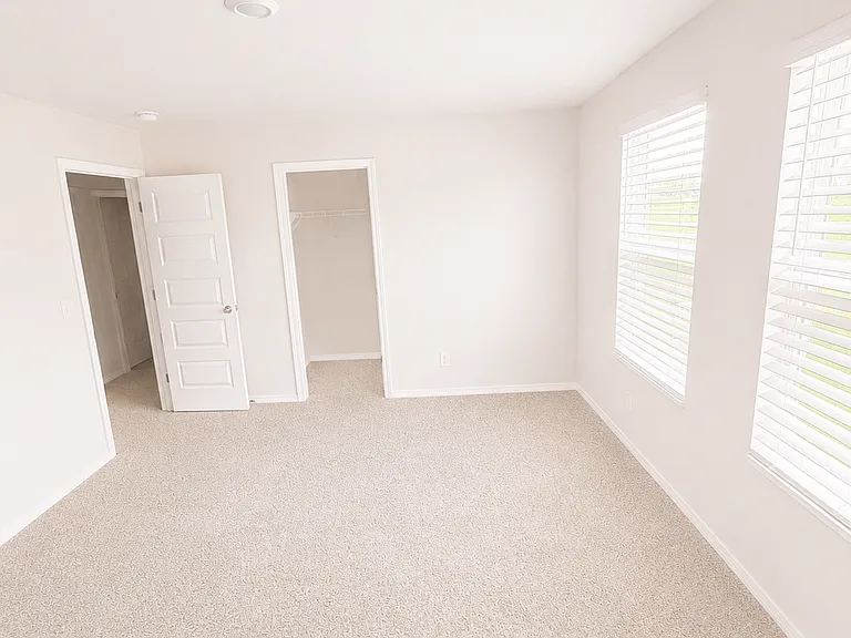 2210 Yearling Dr — Photo 11