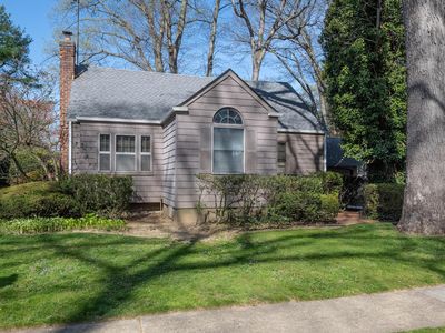 29 Buckeye Road, Glen Cove, NY, 11542