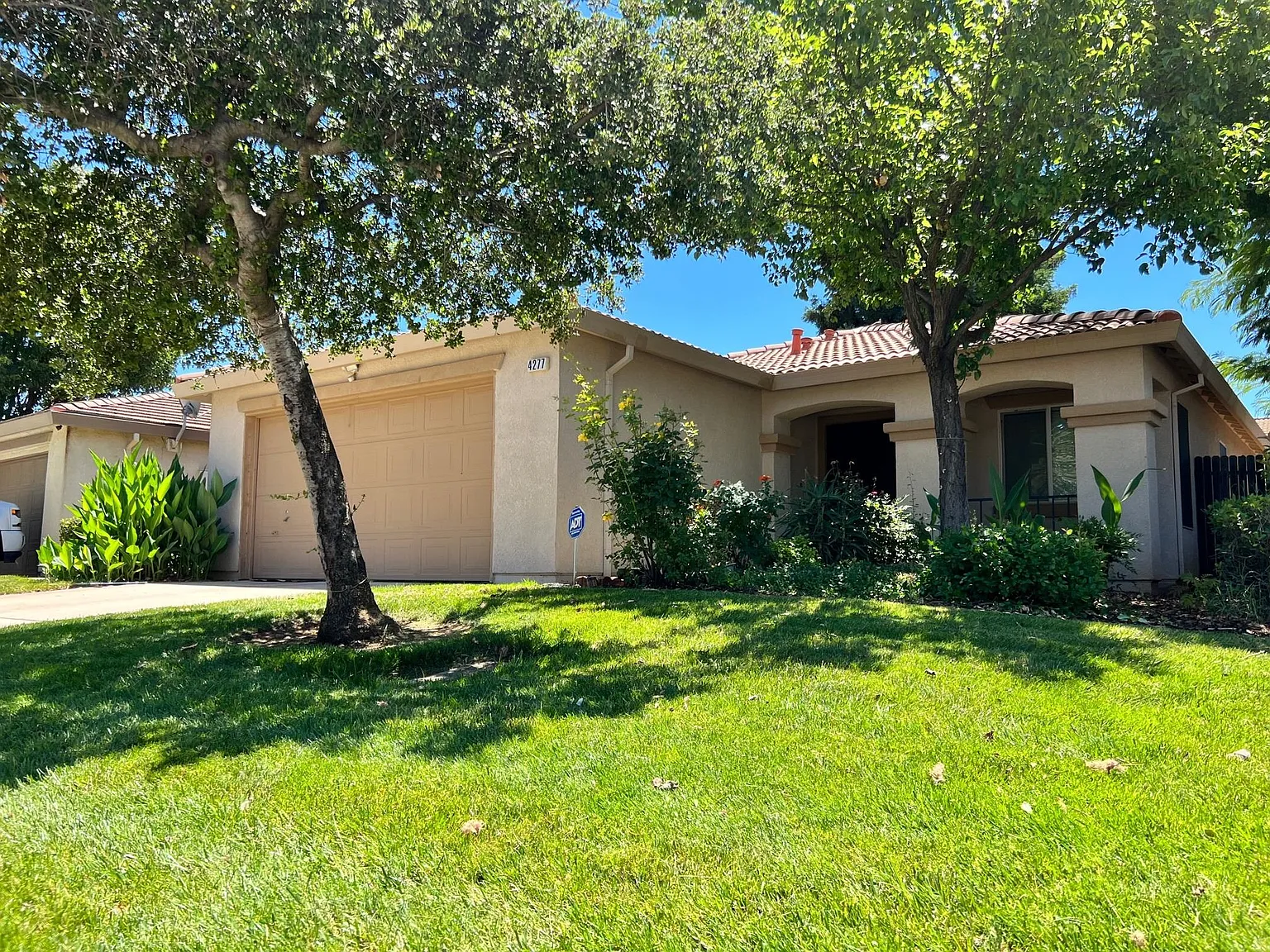 4277 Aubergine Way photo 1