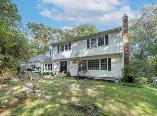 65 Tyler Dr, Stamford, CT 06903
