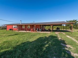 991 Dennis Rd, Whitesboro, TX 76273
