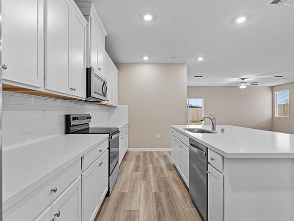 5th image of 3429 Dillion Way