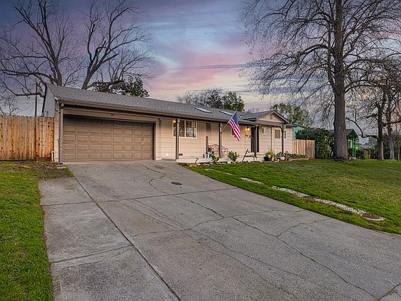3rd image of 7116 Sunset Avenue