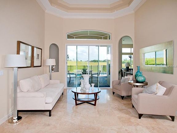 2nd image of 2327 Pinehurst Ct