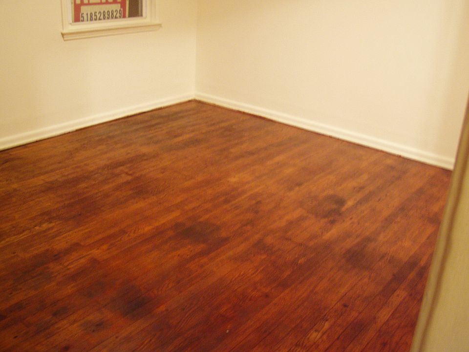 2nd image of 603 Maude Ave