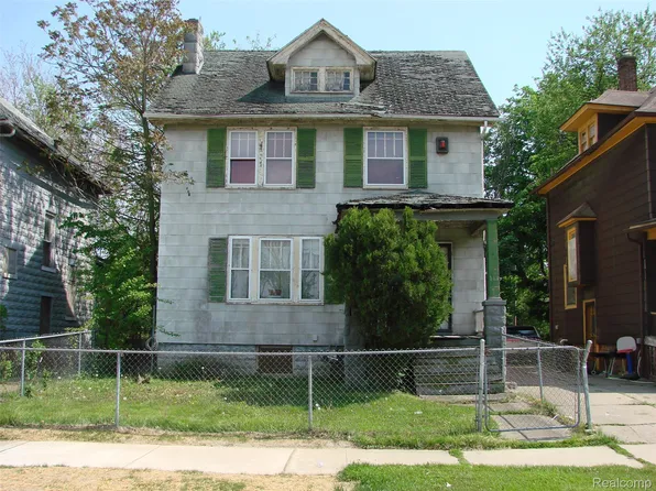 141 Tyler St, Highland Park, MI 48203