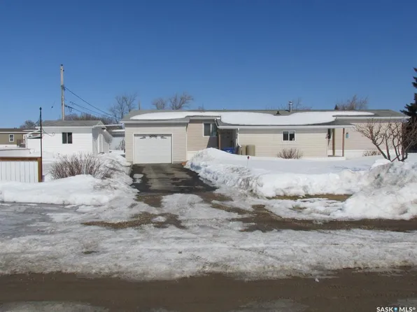 1216 2A STREET W, Nipawin, SK S0E 1E0