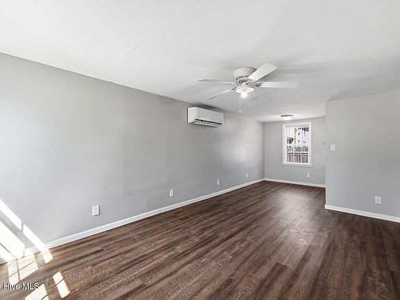 5th image of 518 Ruth Avenue