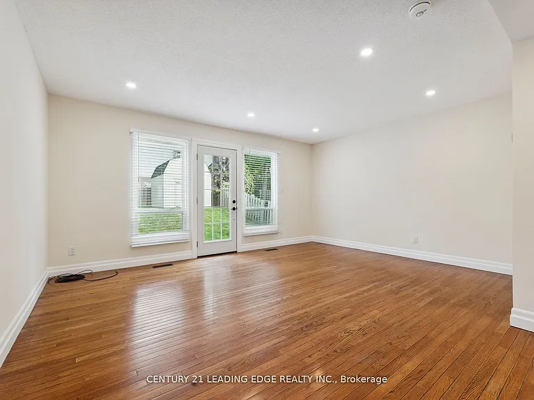317 Homestead Dr — Photo 10