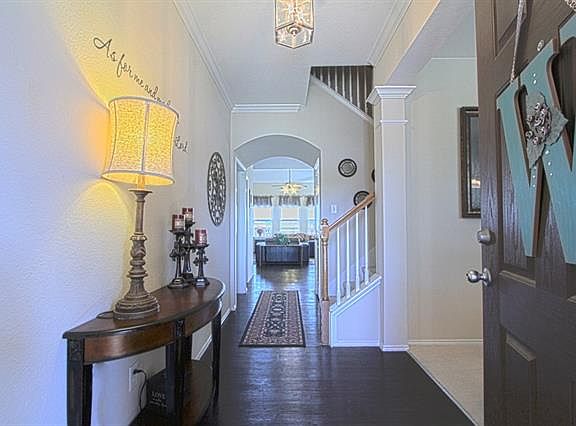 4th image of 2644 Gardendale Dr