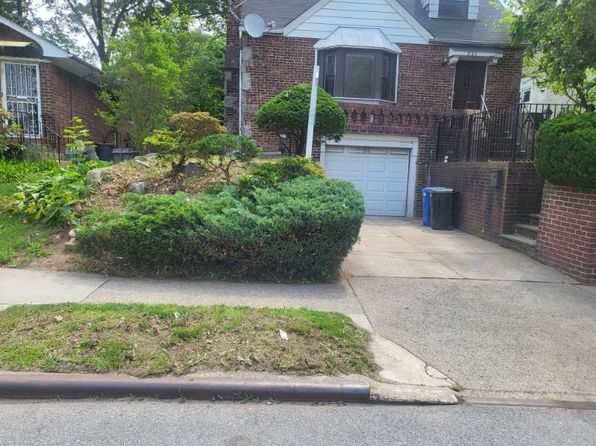 8153 Utopia Pkwy
