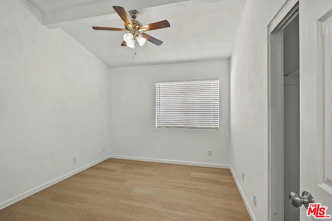 3 bed, 2.0 bath, 1104 sqft, $4,500 — Photo 3