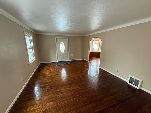 2nd image of 4104 Berwick Ave