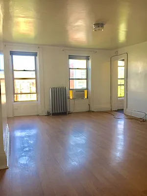 Rented by Flateau Realty | media 1