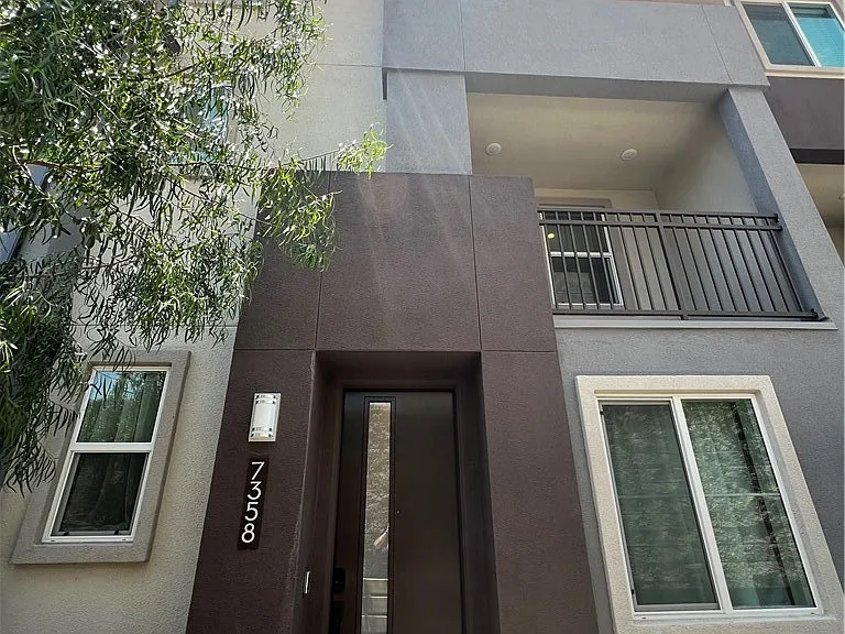 7358 Parker Ln — Photo 26