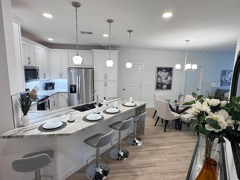 2511 W Queen Creek Rd #173