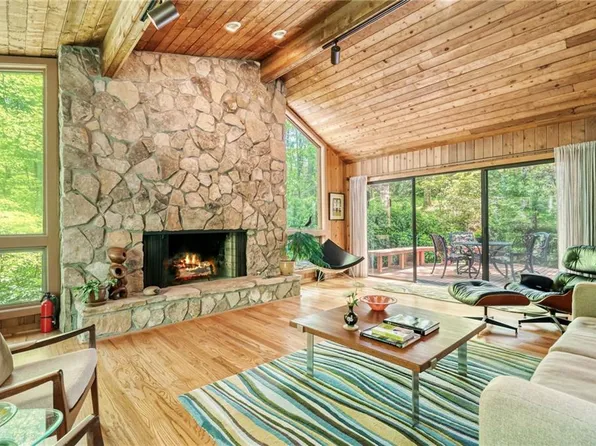 2208 Guinevere Way NE, Atlanta, GA 30345