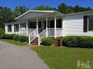 1858 Mission Hills Dr, Wilmington, NC 28405