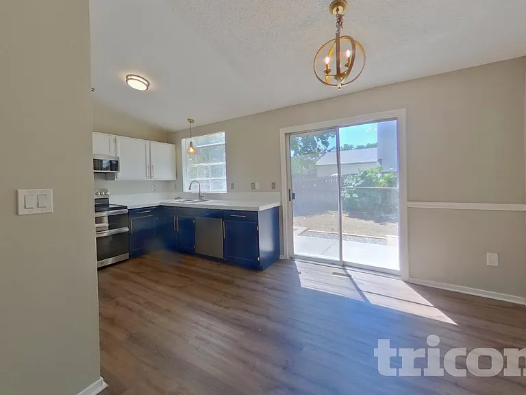 17662 Ponderosa Ave — Photo 4