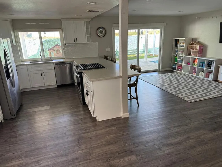 1918 Firestone Dr — Photo 12