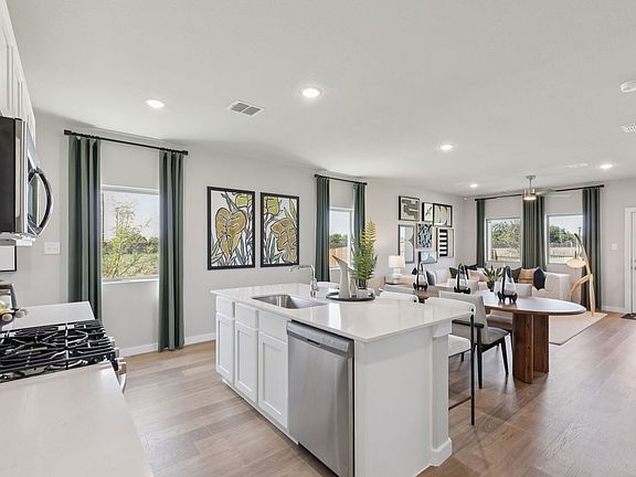 7th image of this home