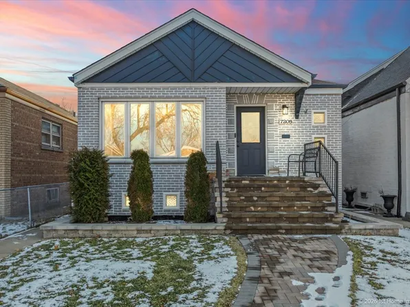 7205 S Hamlin Ave, Chicago, IL 60629