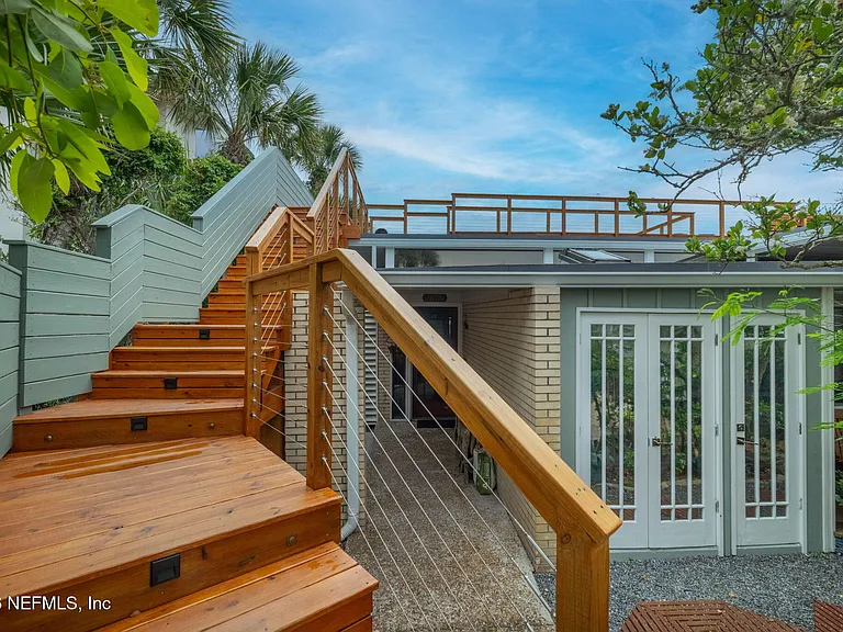 2337 Seminole Rd #B — Photo 23