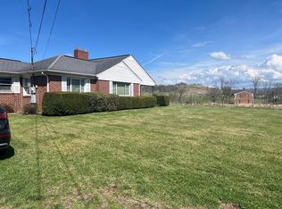447 Lee Hwy, Marion, VA 24354