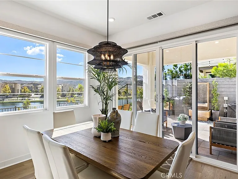 896 Sunrise Rd — Photo 18