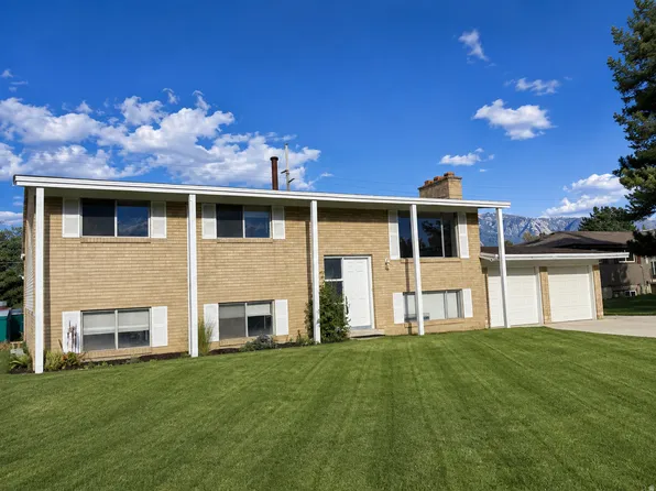 8629 S Vaquero Dr, Sandy, UT 84094