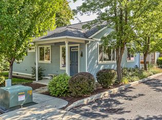 784 Park St, Ashland, OR