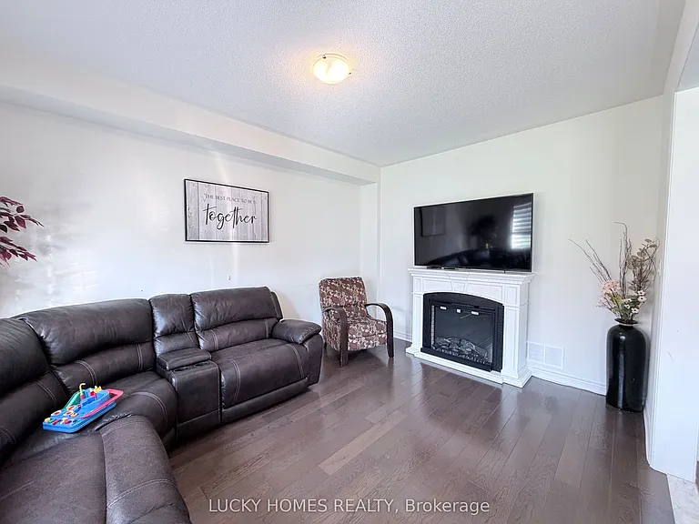 45 Jardine St — Photo 7