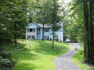 266 White Bridge Rd, Middletown, NY 10940