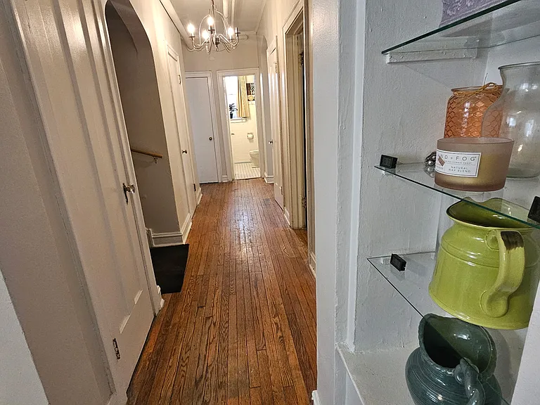 2423 W Lunt Ave #1S — Photo 5