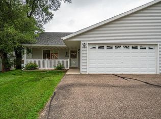 502 Lee St #A, Durand, WI 54736