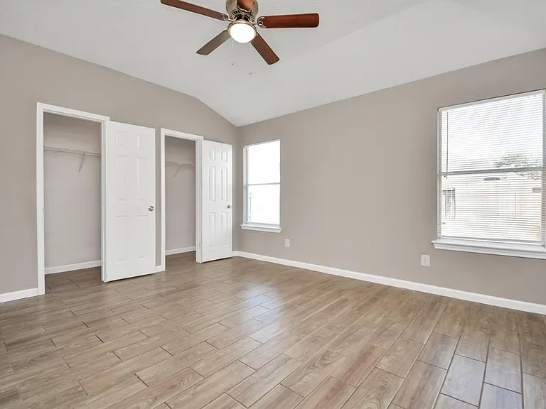 21826 Hemlock Park Dr — Photo 9