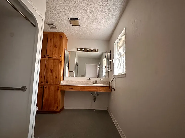 1210 Port Arthur Ter — Photo 28