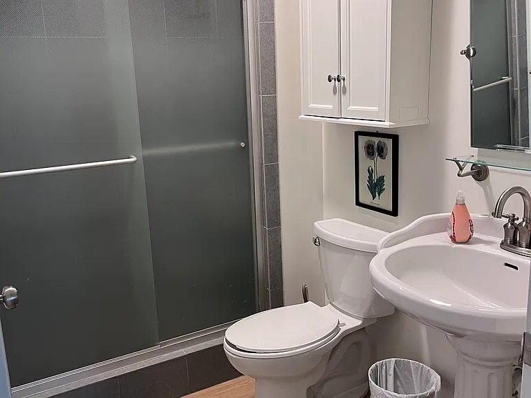 217 Pebble Glen Dr — Photo 12