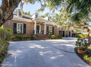 304 King St, Beaufort, SC 29902