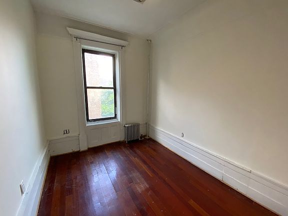 3rd image of 499 Washington Ave #3E
