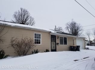 216 W Belmont Dr, Fort Wayne, IN 46807