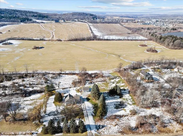 1860 Fairfax Road, St. Albans Town, VT 05478