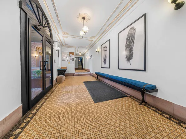 24-75 38th Street image 23 of 28