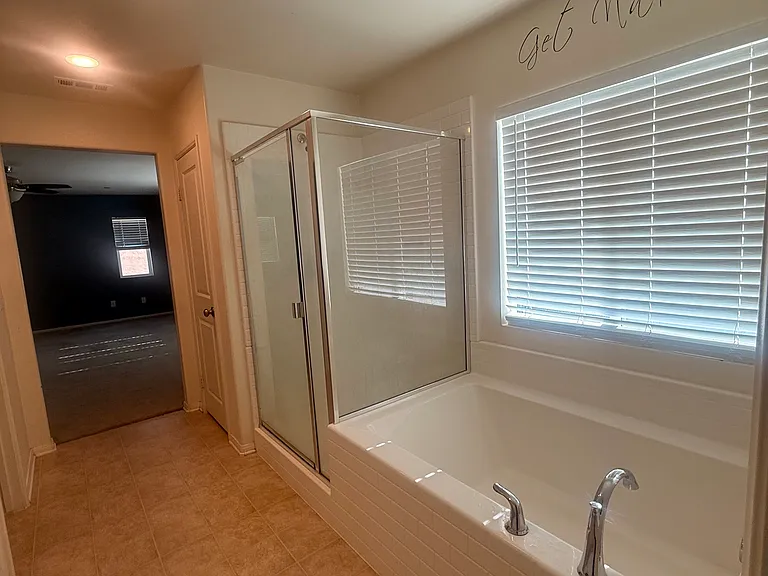 12992 Ivy Hill Ct — Photo 11