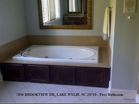 5th image of 7036 Brookview Dr